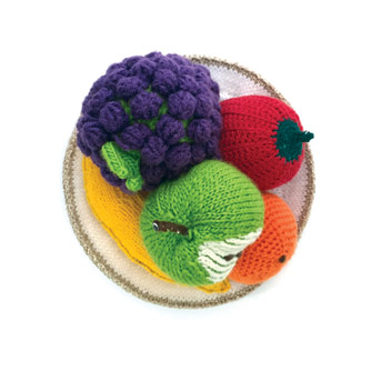 Knitted fruit